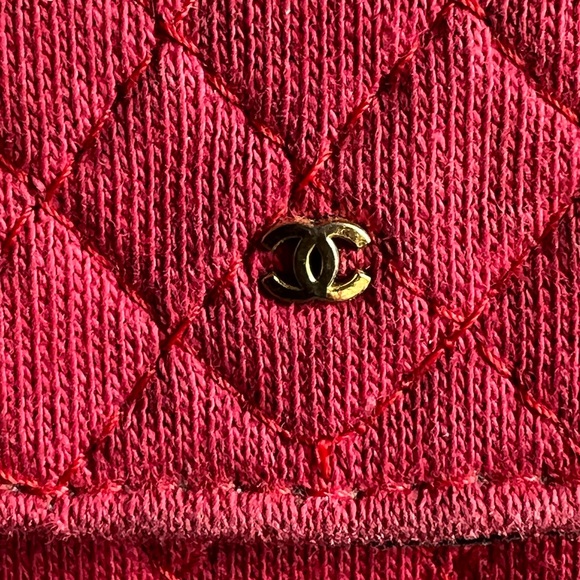 Chanel Vintage 1990 Red CC Mini Bag on Chain - Picture 5 of 10